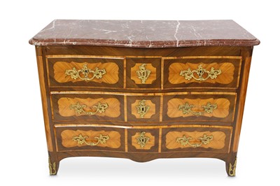 Lot 19 - AN EARLY 19TH CENTURY FRENCH ROSEWOOD,...