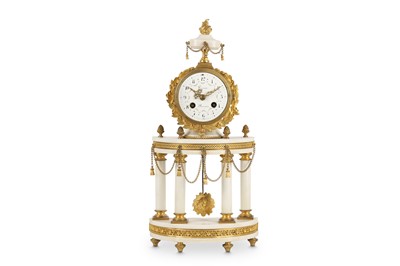 Lot 48 - AN EARLY 20TH CENTURY FRENCH LOUIS XVI STYLE...