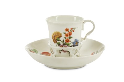 Lot 128 - A VIENNA PORCELAIN TREMBLEUSE CHOCOLATE CUP...