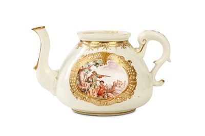 Lot 37 - A MEISSEN HAUSMALER TEAPOT, circa 1740, the...
