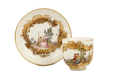 Lot 79 - A MEISSEN COFFEE CUP AND SAUCER, circa 1745-50,...