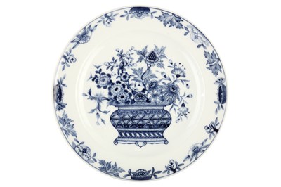 Lot 54 - A MEISSEN PLATE, third quarter 19th Century,...