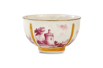 Lot 31 - A MEISSEN TEABOWL, circa 1735, painted in puce...