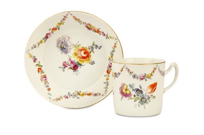 Lot 94 - A MEISSEN COFFEE CAN AND SAUCER, circa 1760,...