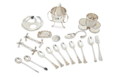 Lot 368 - A mixed group of sterling silver, a petal bowl...
