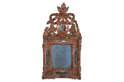 Lot 613 - A small 18th century Italian giltwood wall...