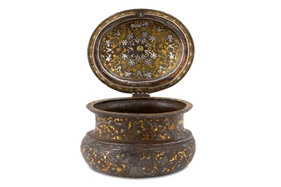 Lot 196 - A SILVER AND GOLD-INLAID LIDDED JAR Possibly...