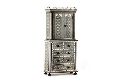 Lot 623 - AMENDED DESCRIPTION: A late 19th to early 20th...