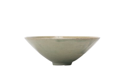 Lot 33 - A KOREAN CELADON-GLAZED CONICAL BOWL.