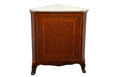 Lot 652 - An 18th Century Louis XV design walnut...
