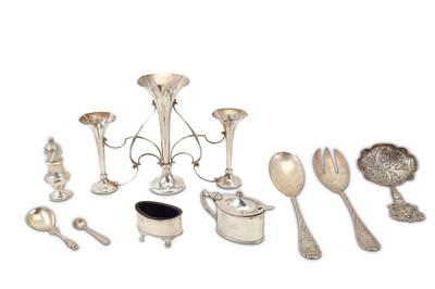Lot 395 - A mixed group of Sterling and 800 standard...