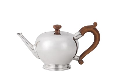 Lot 92 - A George V sterling silver bullet teapot, London 1933 by Asprey and Co