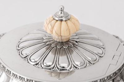 Lot 120 - A George IV sterling silver teapot, London 1823 by John Bridge of Rundell, Bridge and Rundell (reg. 25th Nov 1823)