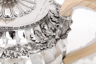Lot 120 - A George IV sterling silver teapot, London 1823 by John Bridge of Rundell, Bridge and Rundell (reg. 25th Nov 1823)
