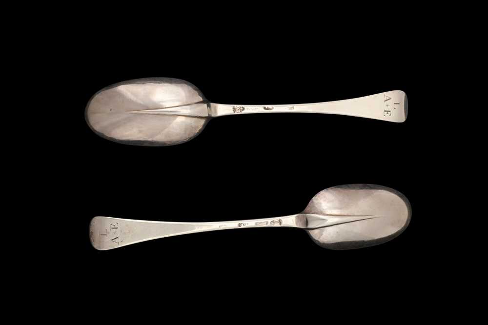 Lot 41 - A pair of Queen Anne Britannia standard silver table spoons, London 1711 by John Broake (reg. 8th July 1699)