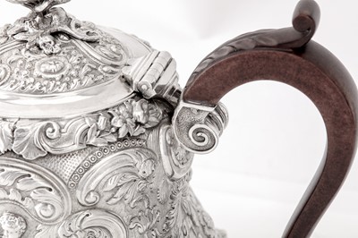 Lot 115 - A George III sterling silver teapot, London 1819 by Jospeh Craddock and William Ker Reid (reg. 8th Jun 1812)