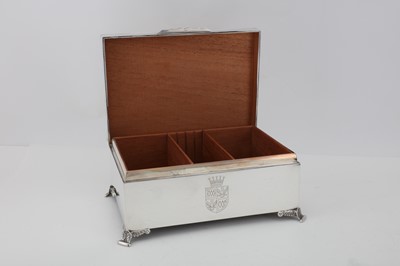 Lot 100 - Earl of Sandwich - A large George VI sterling silver cigar or cigarette box, Birmingham 1951 by Poston Products Ltd