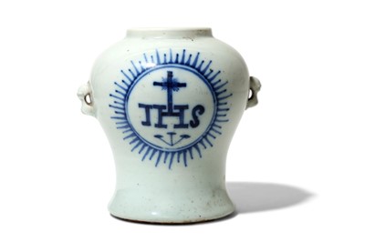 Lot 370 - A CHINESE BLUE AND WHITE JESUIT BALUSTER VASE....