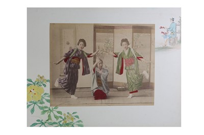 Lot 487 - Tamamura (Kozaburo) An album of 50...