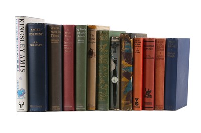 Lot 434 - Modern Fiction.- Waugh (Evelyn) Men at Arms,...